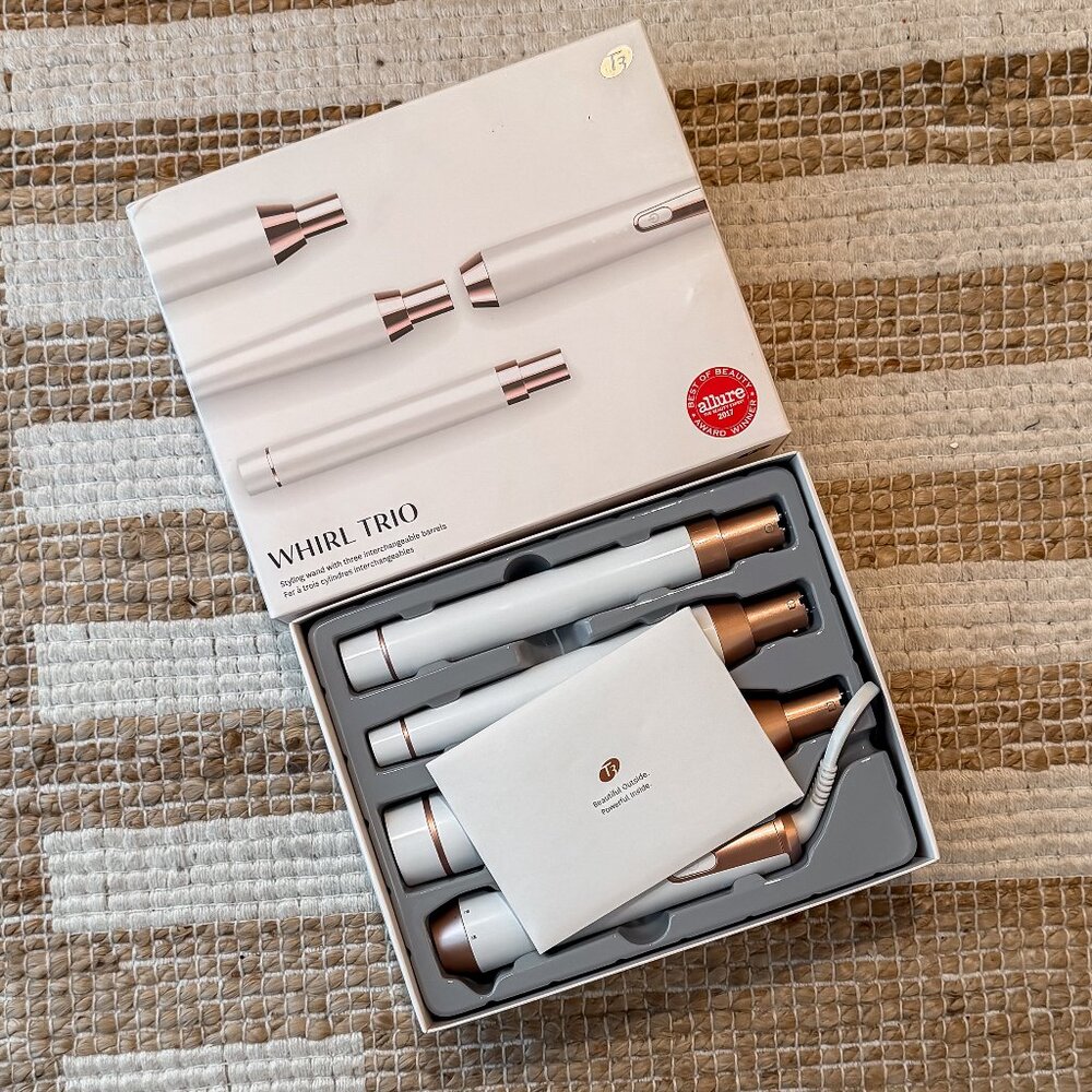BRAND NEW in Box T3 Whirl Trio Styling Wand w/3 Interchangeable Barrels